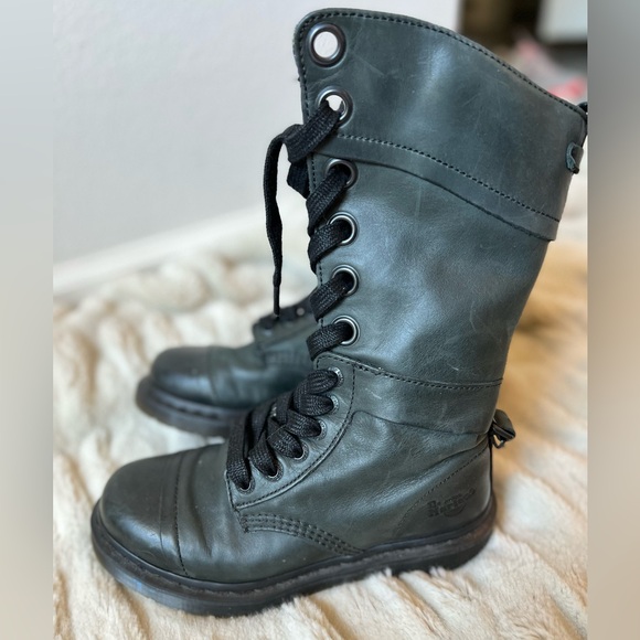 Dr Martens Triumph Floral Boot Size 6 - Picture 3 of 13